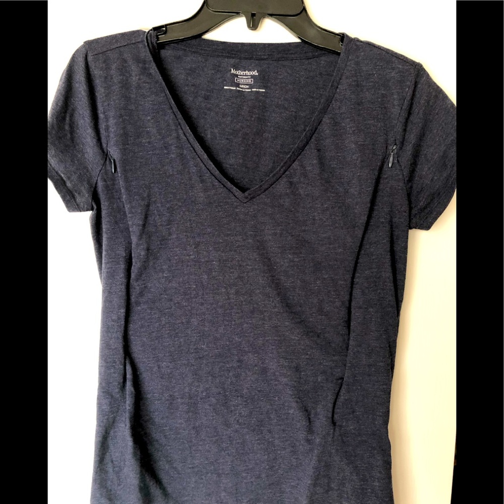 Motherhood Maternity nursing top